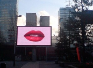 Videospread-300x225